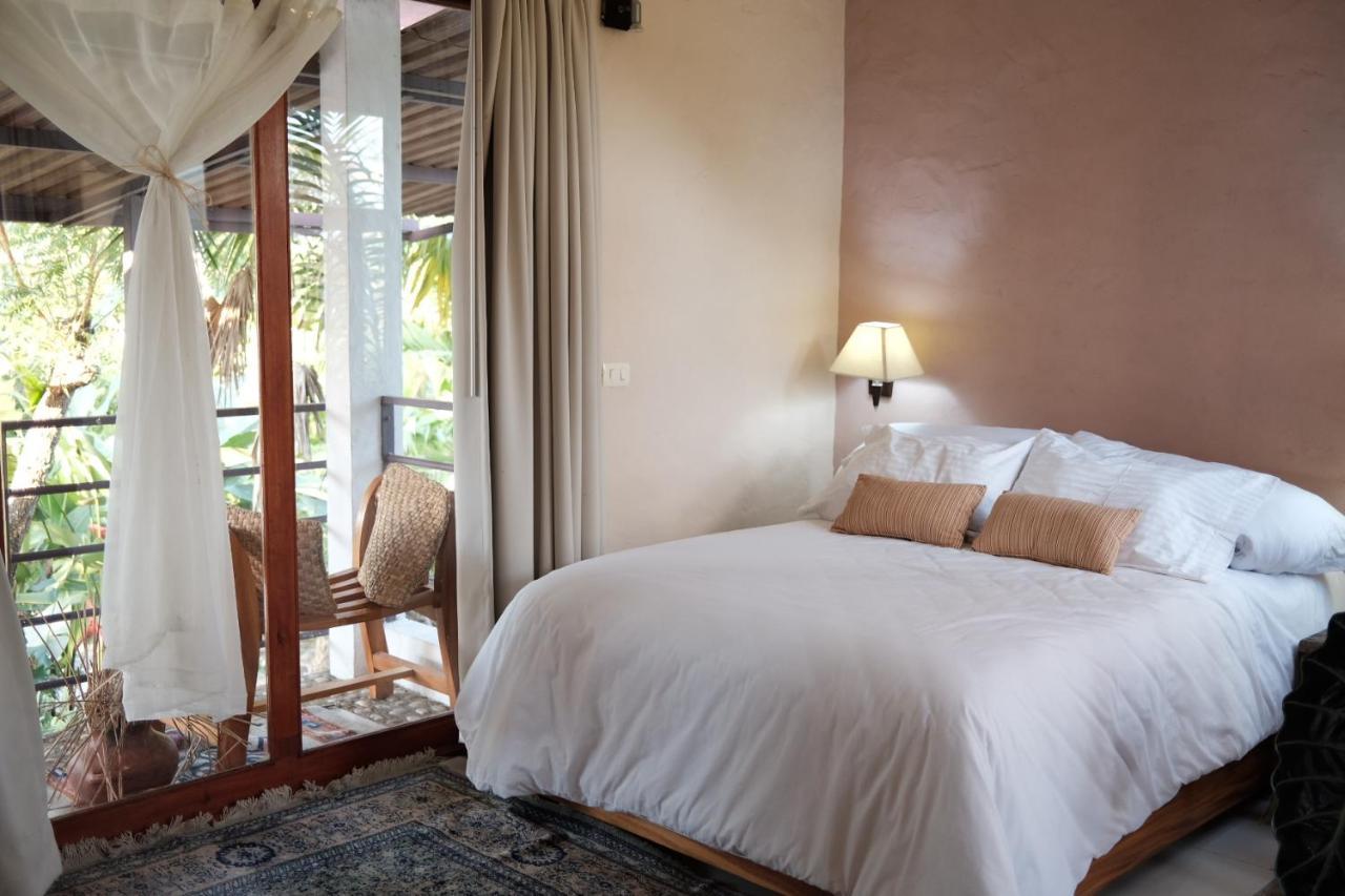 فيلاهيرموسا Habitacion Dentro Kaabna Spa المظهر الخارجي الصورة